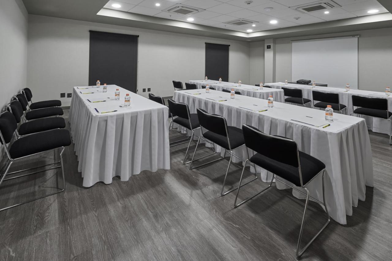 City Express By Marriott Caborca Heroica Caborca Exterior foto