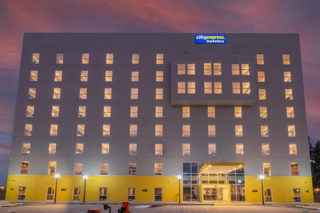 City Express By Marriott Caborca Heroica Caborca Exterior foto