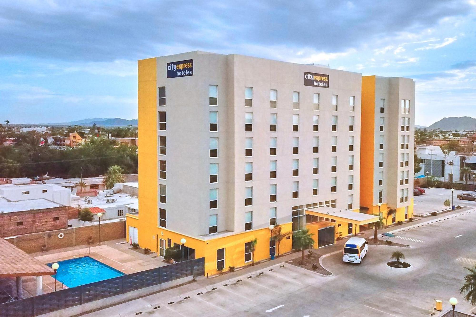City Express By Marriott Caborca Heroica Caborca Exterior foto